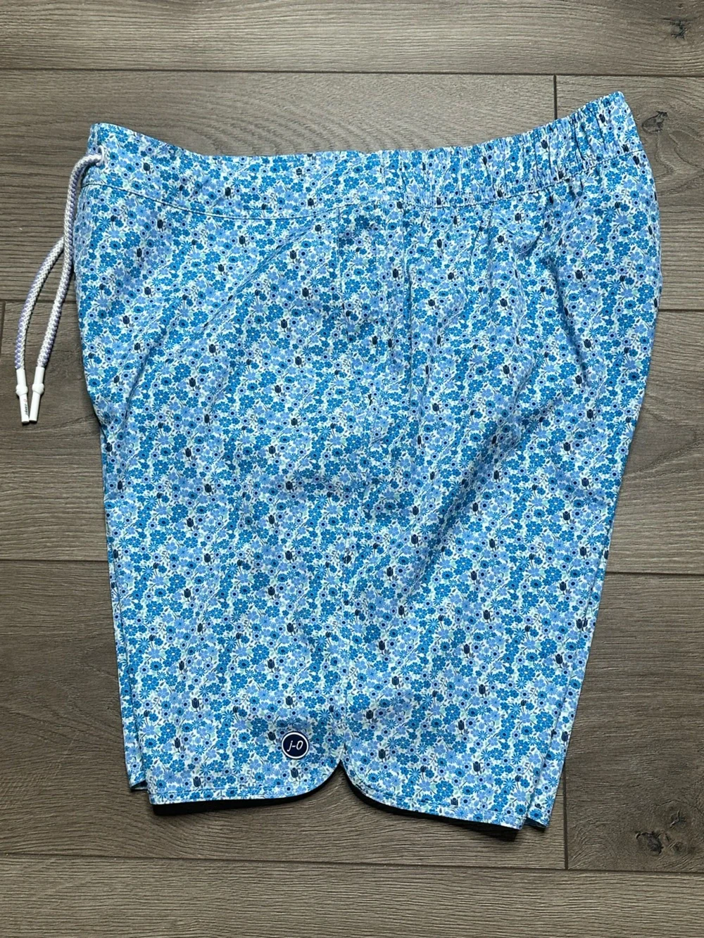 Johnnie-O 7" Hummell Lined Stretch Swim Trunks Surf Shorts Blue Floral Size XL - Picture 2 of 14